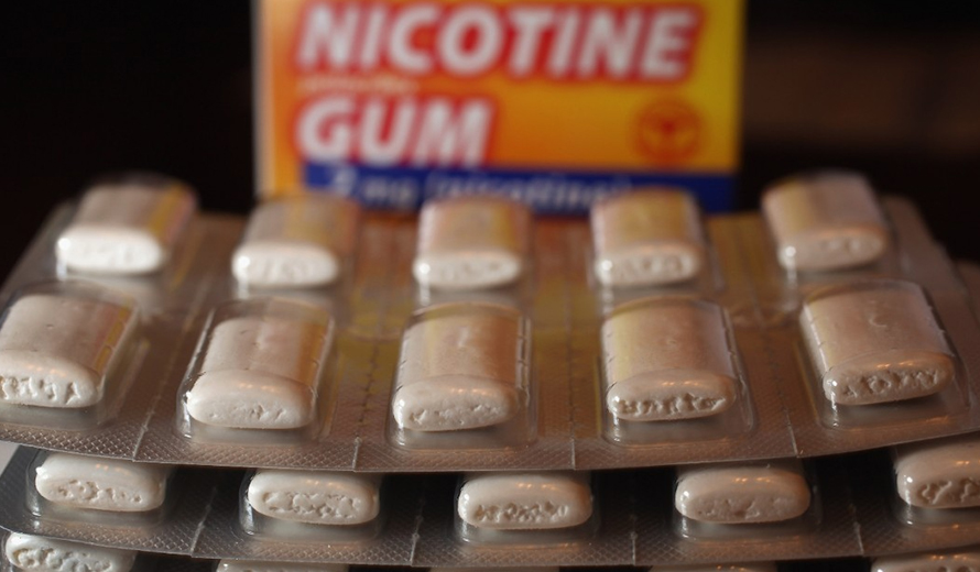 Usage of Nicotine Gum and Nicotine Patches